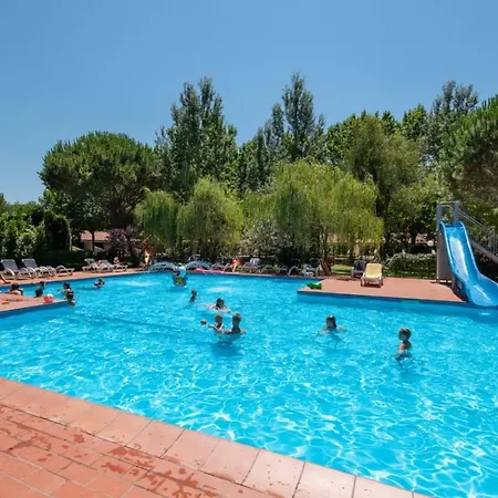 אתר נופש Bungalow Bc *